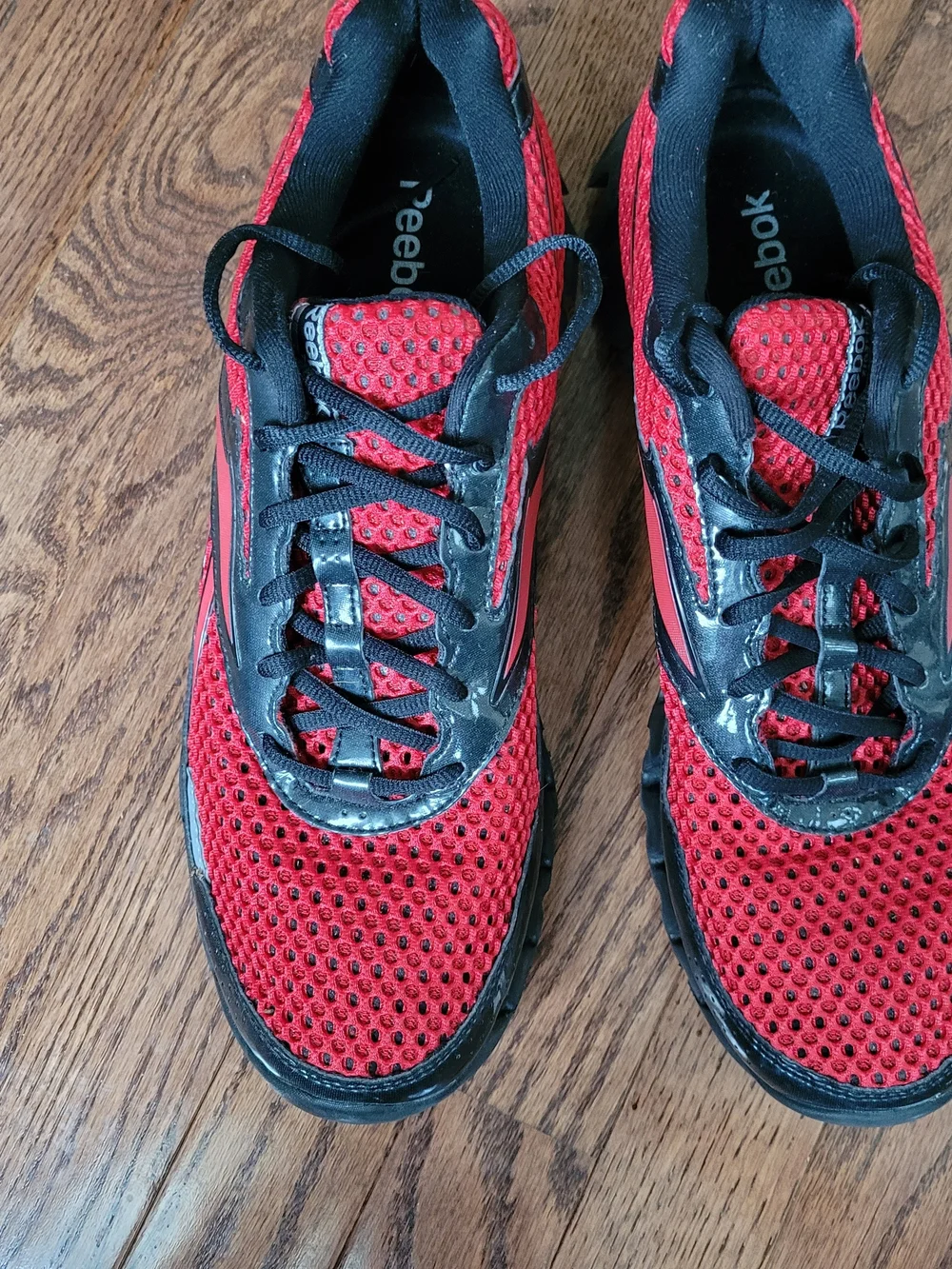 Reebok ZigTech Men's Red and Black Mesh Running Shoes
